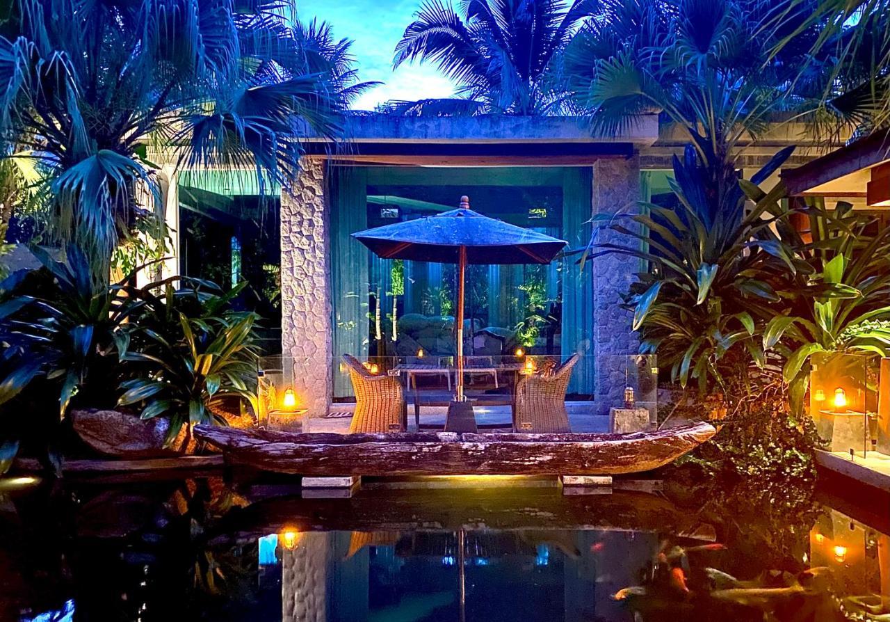 Villa On The Rocks, 4 Bedrooms, Phuket Сурин-Бич Экстерьер фото
